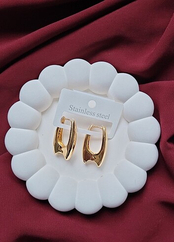 Diğer Çelik gold küpe