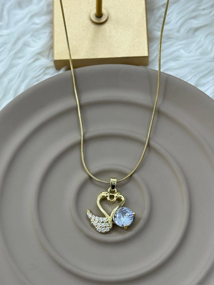 Altın Renk Zincirli Kuğu Deyalı Kadın Kolye - Görsel 2