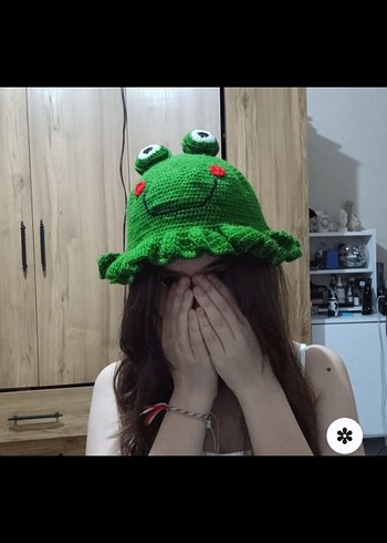 Yeşil Örgü Kurbağa bayan Şapkasi - Görsel 3