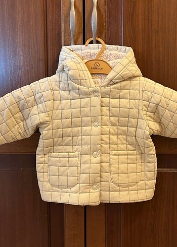 Zara suni yünlü kapitone ceket 6-9ay - Görsel 3