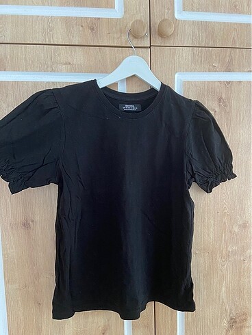 Bershka Tshirt