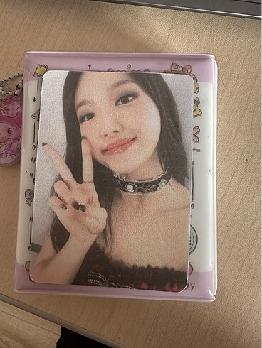 Nayeon pc