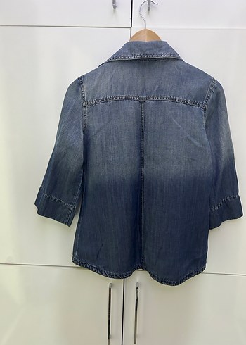 Batik Düğmeli Mavi Denim Gömlek