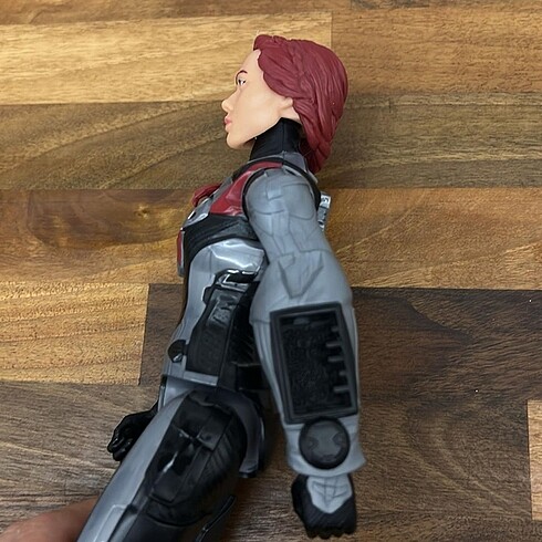  Beden Renk Endgame Titan Hero Figür Black Widow