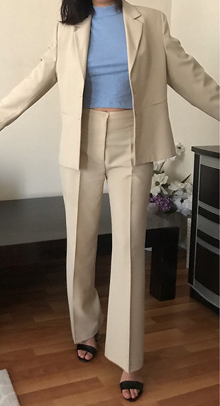 Krem rengi takım 