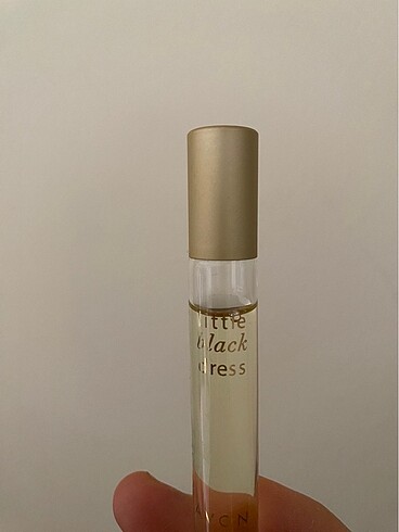 Avon little black dress parfüm