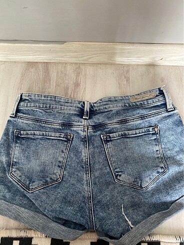 27 Beden Mavi jean şort