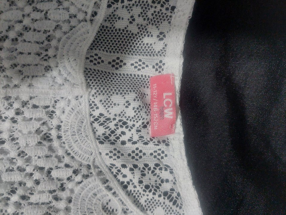 Kız Çocuk Dantel İşlemeli Bluz 11-12 yas - Görsel 2