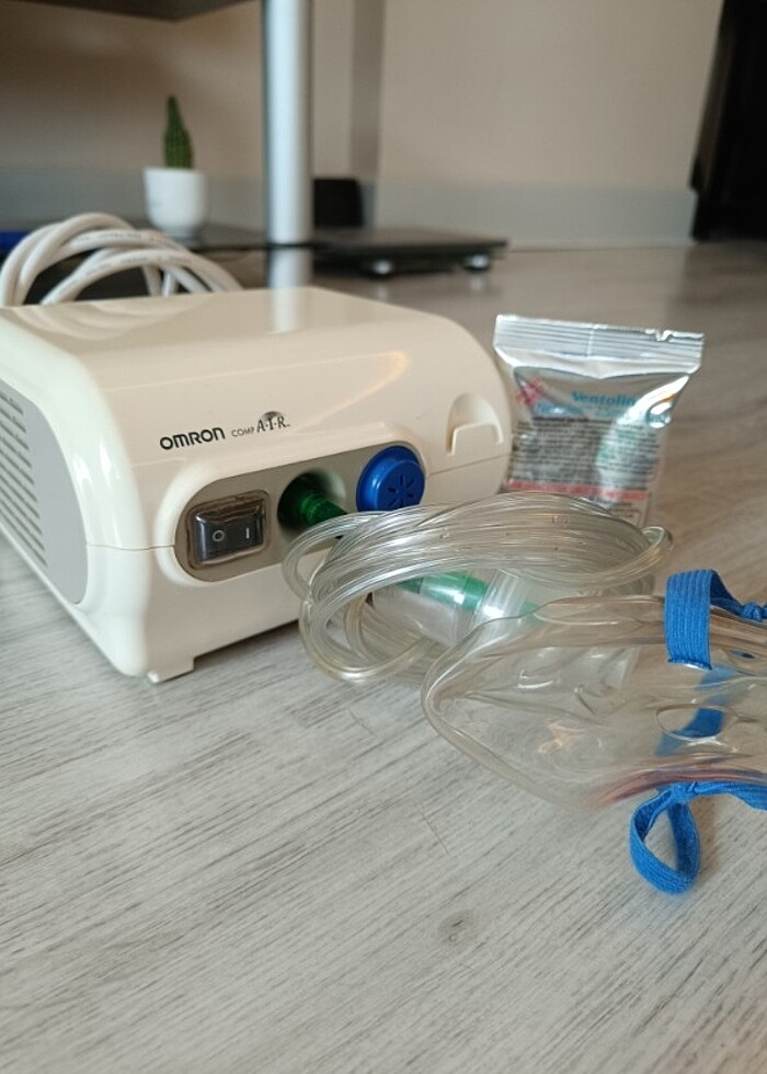 Omron C28 Nebulizatör Buharlı Tedavi Makinesi  - Görsel 3