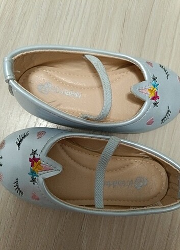 LC Waikiki Az giyilmiş