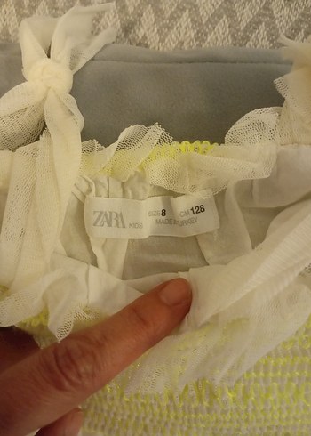 8 Yaş Beden Kız Çocuk Sarı Straplez Fırfırlı Bluz