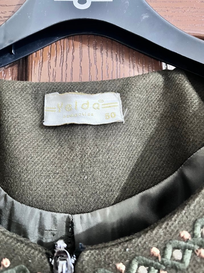 Nakış Detaylı Uzun haki Kadın Kaban - Görsel 5