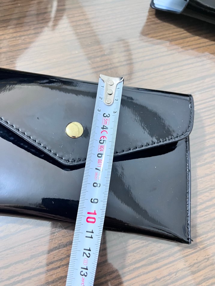 Yurtdışından ithal Kadın Siyah Rugan Deri Cüzdan ve Kartlık - Görsel 5