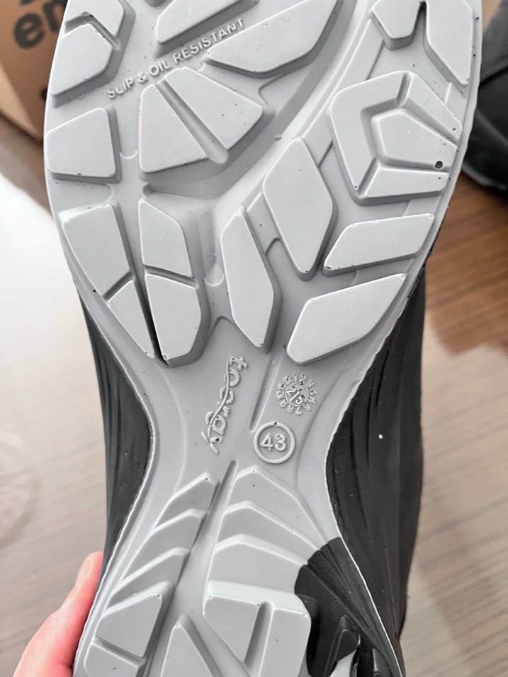 Siyah Bağcıklı MKE iş botu - Görsel 3