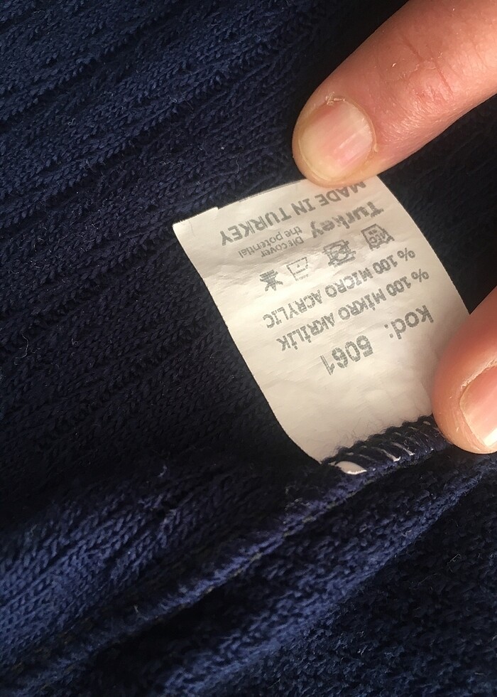 Triko hırka - Görsel 3