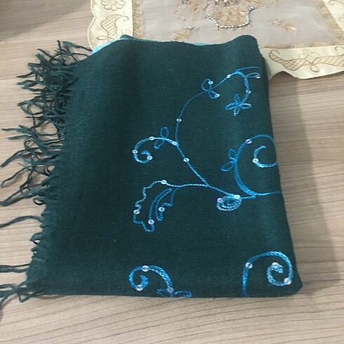 Kışlık şal