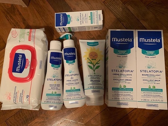 Mustela set