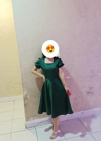 m Beden Kısa abiye