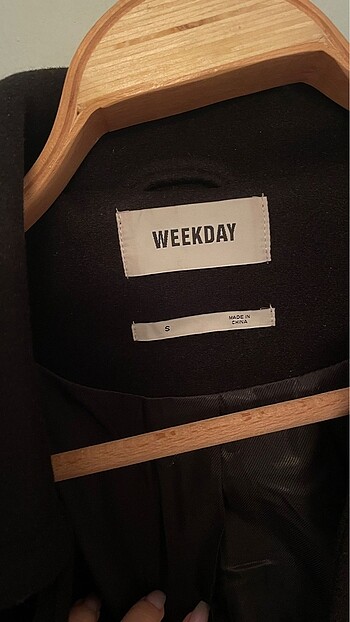 Weekday Weekday Kaban
