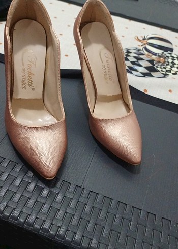 Bej Deri Stiletto Topuklu Kadın Ayakkabı - Görsel 2