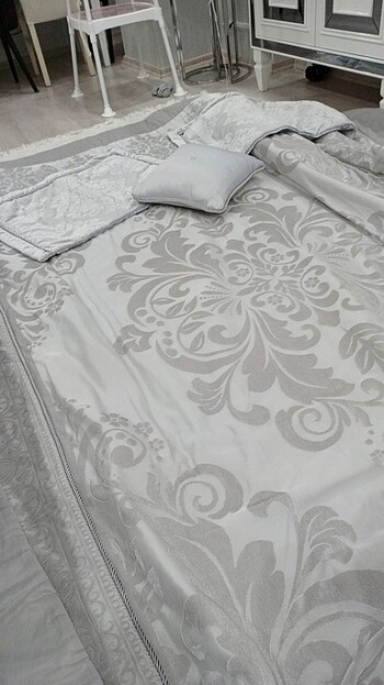 Karaca Home Zebra marka yatak örtüsü
