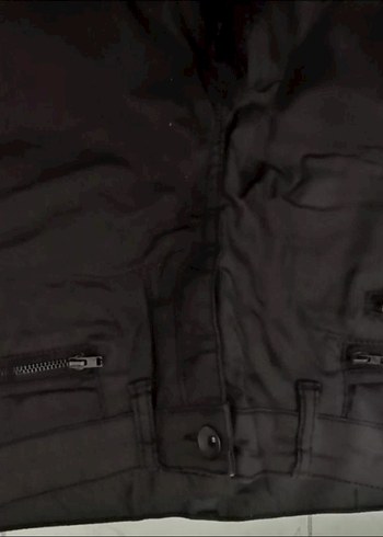 Siyah ön tarafı Deri ve arka tarafı denım  Kadın Pantolon - Görsel 2