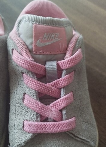 23 Beden Nike Kız bebek süet spor ayakkabı 