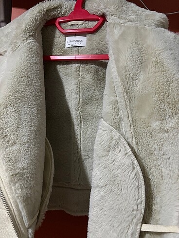 Stradivarius Yumos mont