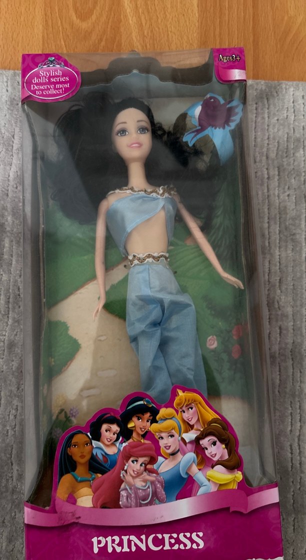 Pastel Mavi Kıyafetli Bebek - Görsel 2