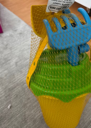 Renkli Plaj ve Bahçe Oyuncak Seti