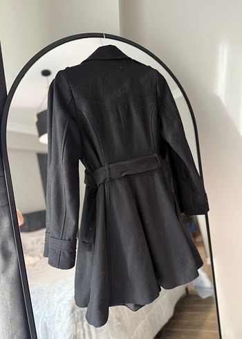 Kemerli Siyah Kadın Kaban - Görsel 8