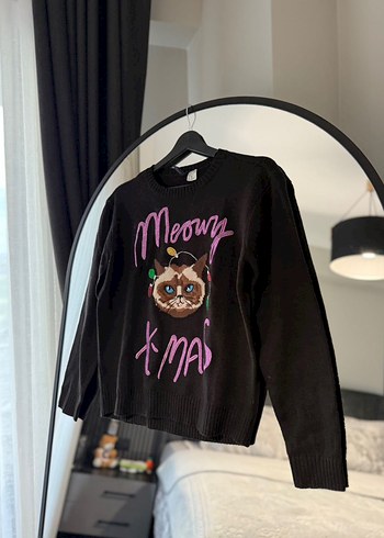 Siyah Baskılı Örgü  Kazak - Görsel 2