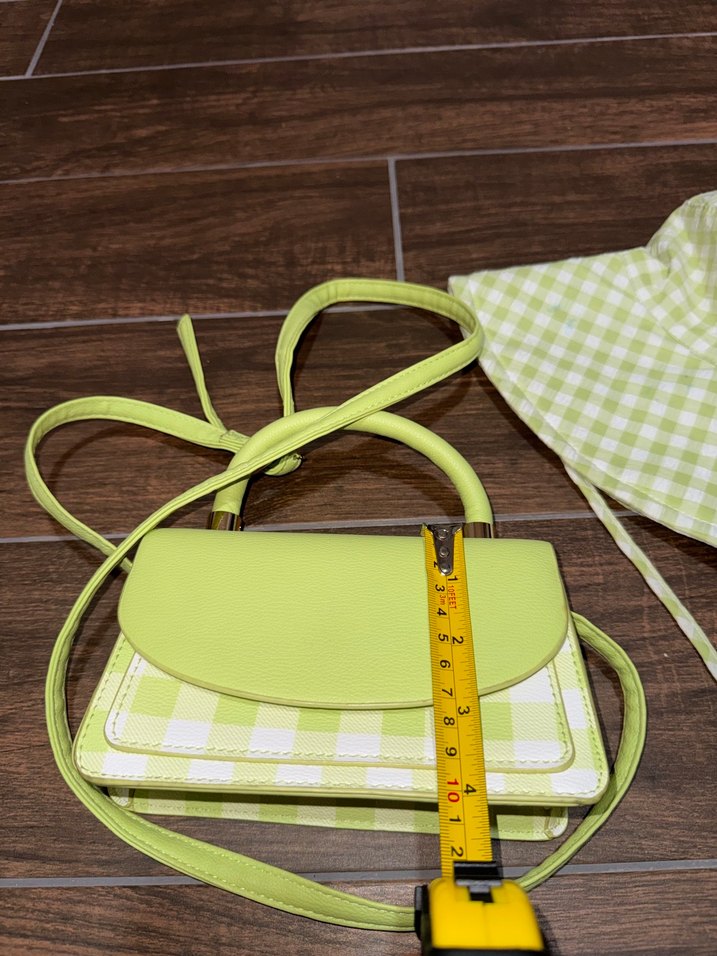 Minimalist Yeşil  Çanta ve Şapka - Görsel 3