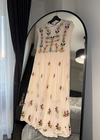 Zara Şifon elbise - Görsel 2