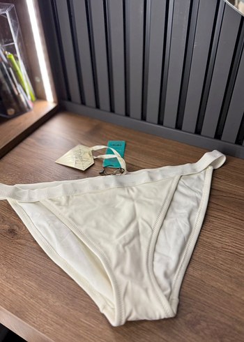 Bride, bikini altı - Görsel 2