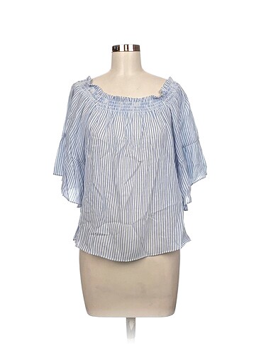 H&M Bluz %70 İndirimli.