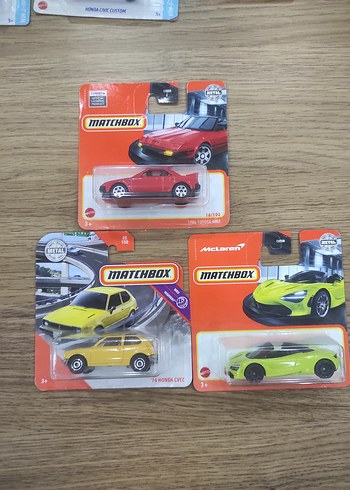 Matchbox Sarı Oyuncak Araba