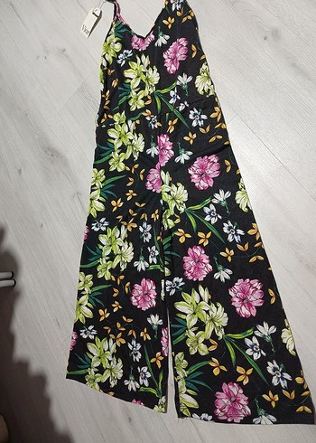 Çiçek Desenli Uzun Kadın Tulum - Görsel 2