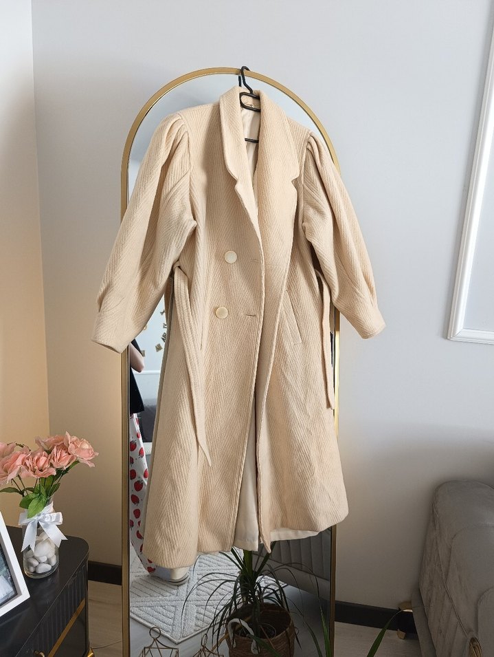 Bej Kemerli Modern Klasik Kadın Keten Kaban - Görsel 5