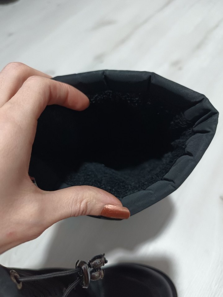 Siyah Platform Topuklu Kauçuk Bot - Görsel 2