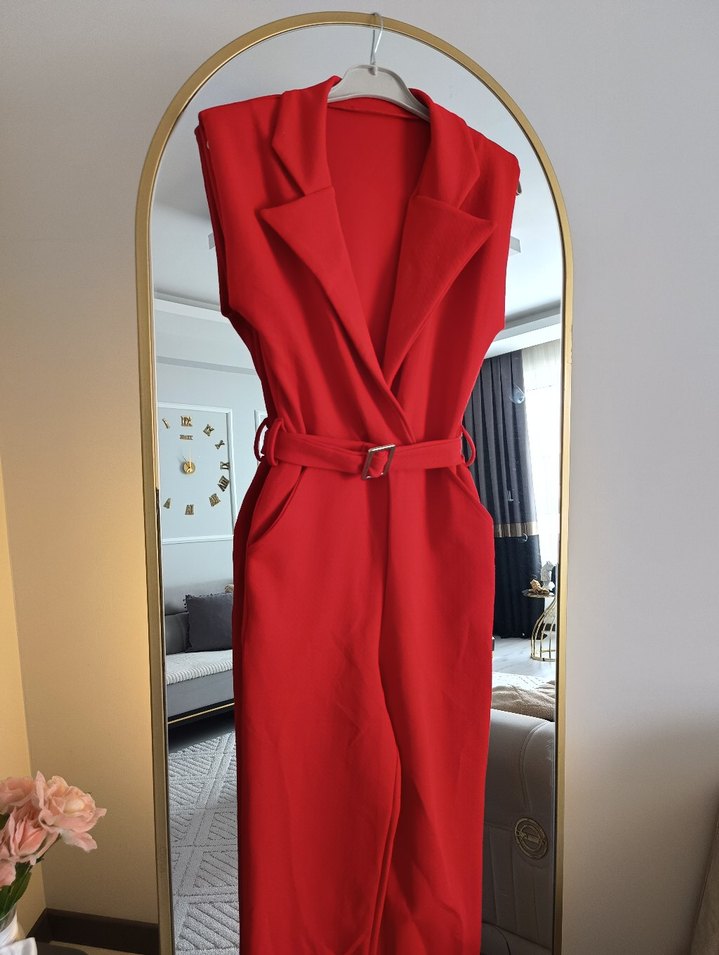 Kemerli Kırmızı Uzun Tulum - Görsel 3