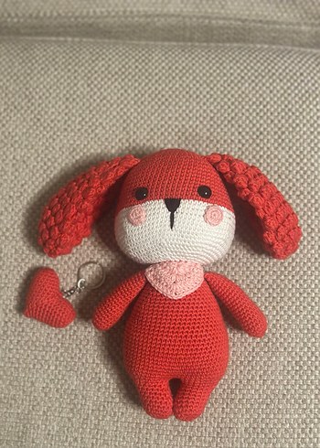 Kırmızı Örgü Peluş Oyuncak Bebek ve Anahtarlık - Görsel 2