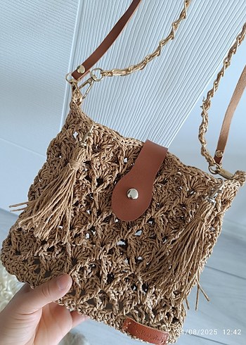 Zara Bej Nakışlı Bohem Örgü Çanta Püsküllü