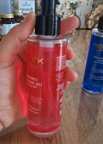  Beden neopink Canlandırıcı Tonik ve Arındırıcı Jel 150 ml