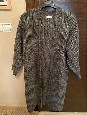 Pull and Bear gri hirka