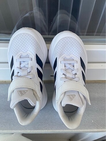 Adidas çocuk spor ayakkabı