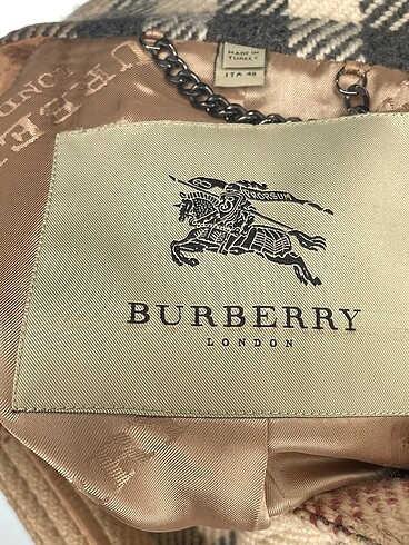 40 Beden çeşitli Renk Burberry Kaban p İndirimli.