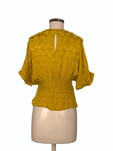 m Beden Mango Bluz %70 İndirimli.