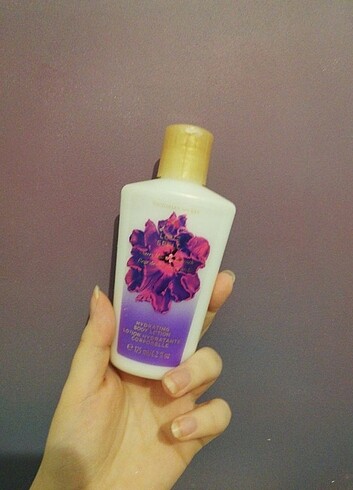 Victoria's secret love spell body lotion 