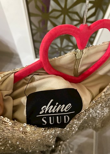 Suud Collection Suud payetli elbise